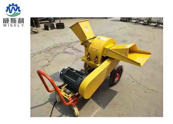 ประเทศจีน 7.5 - 15 KW Yard Chipper Shredder / Diesel Chipper ไม้ความจุ 0.4 - 0.8t / H ผู้ผลิต